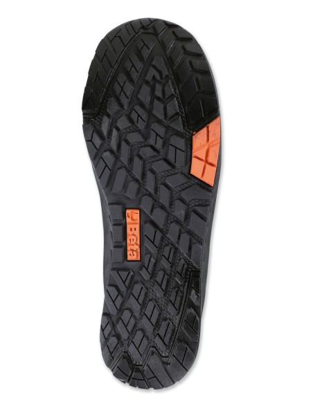 Scarpe 0-Gravity leggerissime in microfibra idrorepellente Scarpe 0-Gravity leggerissime in microfibra idrorepellente