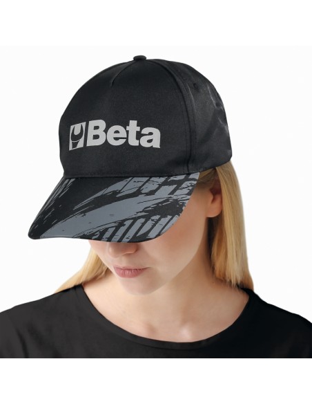 Cappellino Beta nero, design classico con visiera curva Cappellino Beta nero, design classico con visiera curva