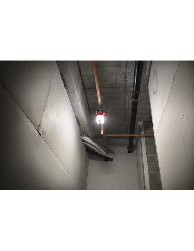 LANTERNA 2200L 18V S/BATT. M18TAL