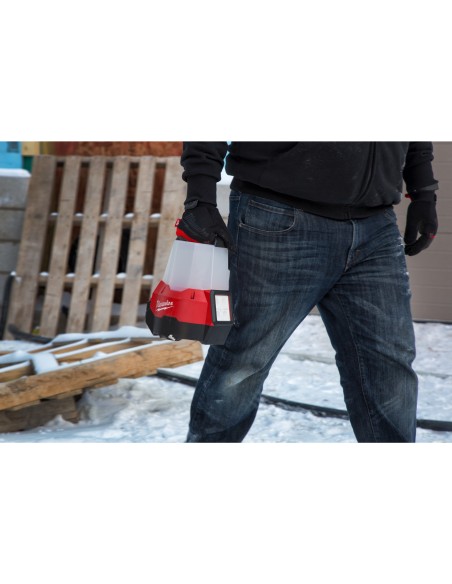 LANTERNA 2200L 18V S/BATT. M18TAL